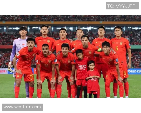 中国足球队在小组赛中的积分表现分析与未来展望