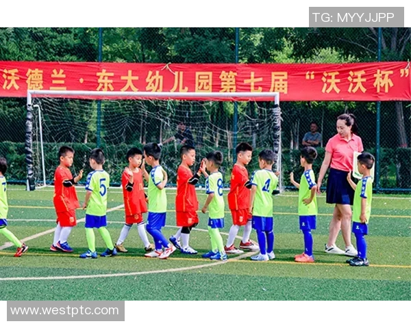 大班足球音乐活动探索儿童身心发展与团队合作的完美结合 大班足球音乐活动探索儿童身心发展与团队合作的完美结合